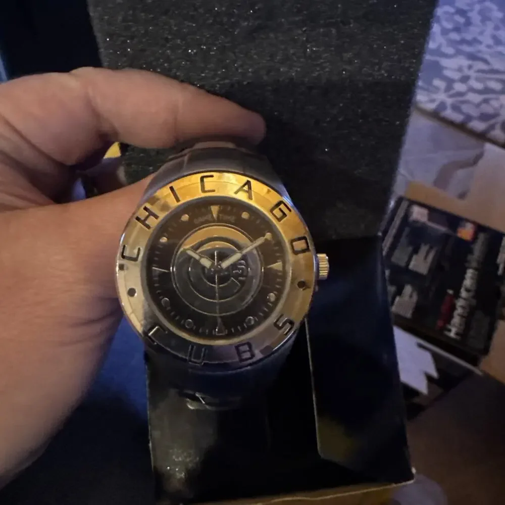Game Time MLB Chicago Cubs Bold Black Watch Silver Tone Analog Watch NIB Avon